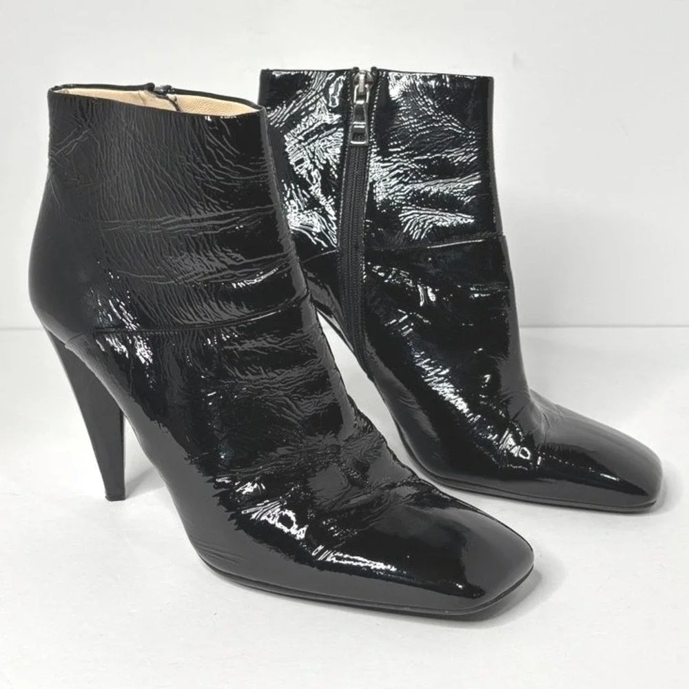 Prada Black Crinkled Patent Leather Square Toe Ankle Boots‎ 39 Heel 1I746L